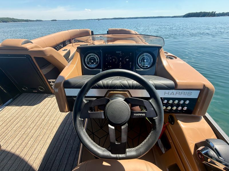 Boat Image 13