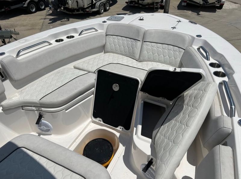 Boat Image 9