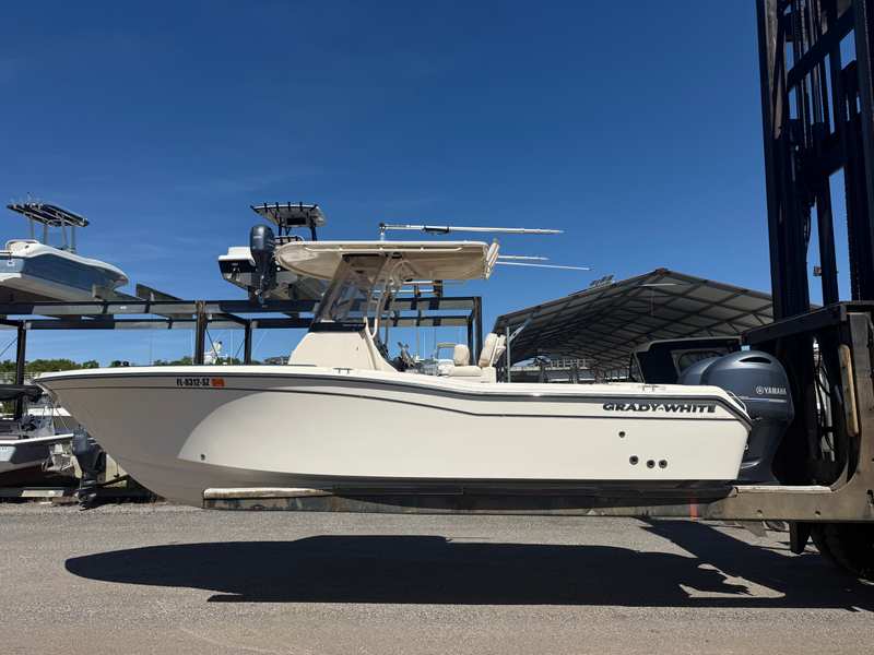 2021 Grady-White Fisherman 257