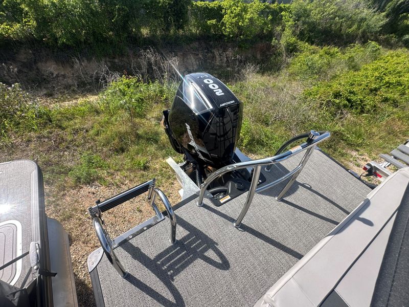 Boat Image 11
