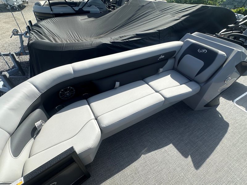 Boat Image 6