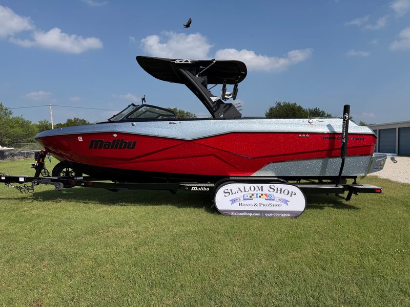 2022 Malibu Wakesetter 25 LSV