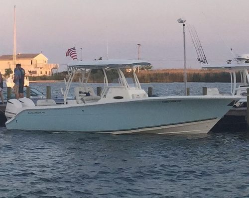 2016 Cobia 296 CC