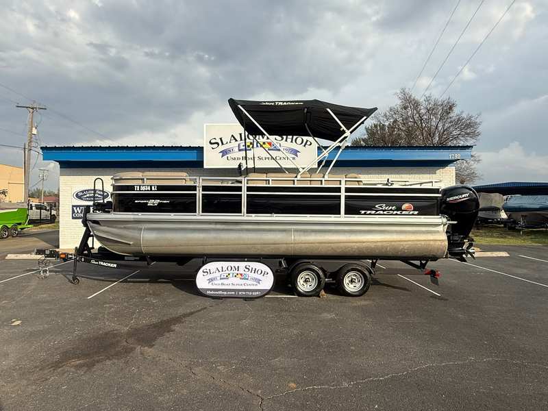 2025 Sun Tracker Sport Fish 22