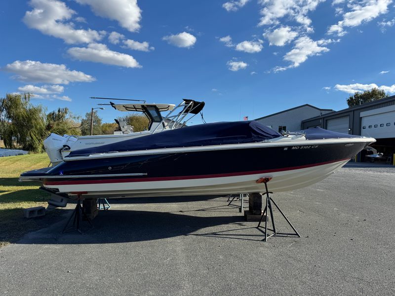 2017 Chris-craft Launch 25