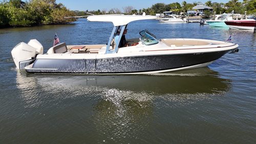 2023 Chris-craft Calypso 30