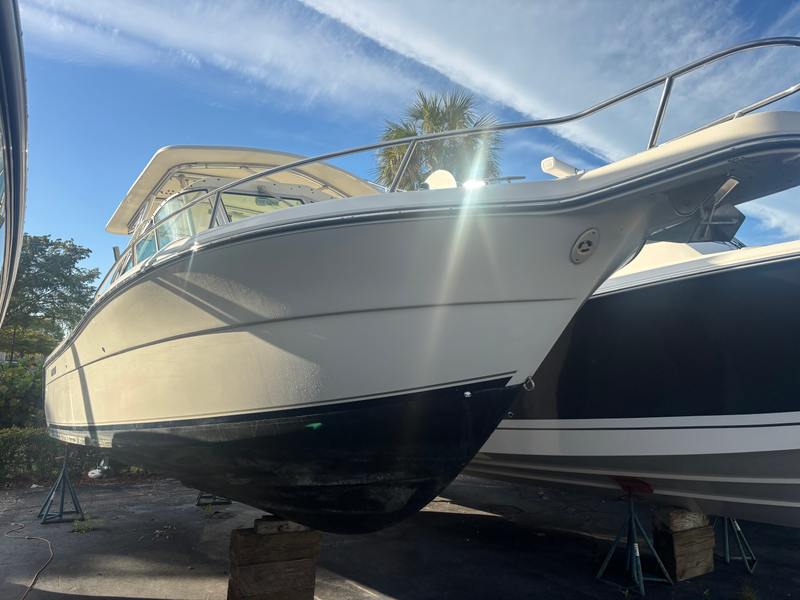 2005 Pursuit Denali LS 2670