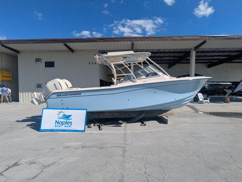 2026 Grady-White Freedom 275