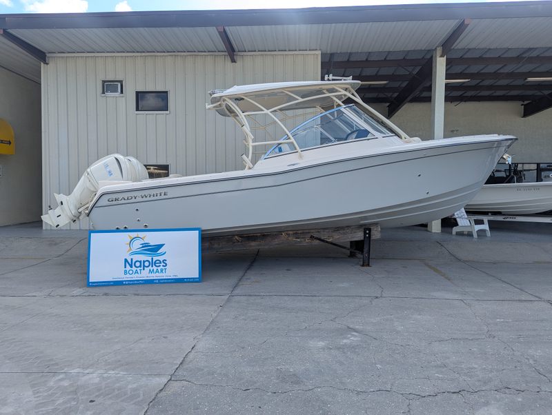 2026 Grady-White Freedom 285