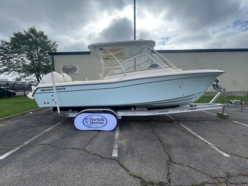 2026 Grady-White Freedom 285