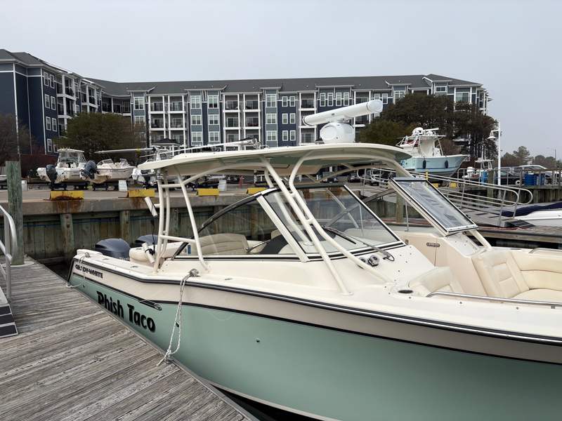 2018 Grady-White Freedom 307