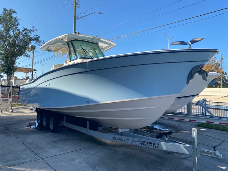 2026 Grady-White Canyon 306