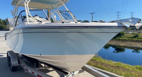 2026 Grady-White Freedom 235