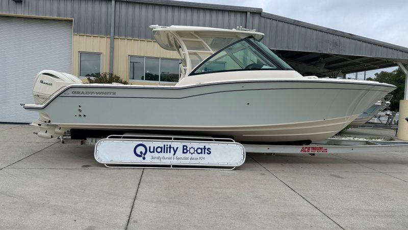 2026 Grady-White Freedom 325