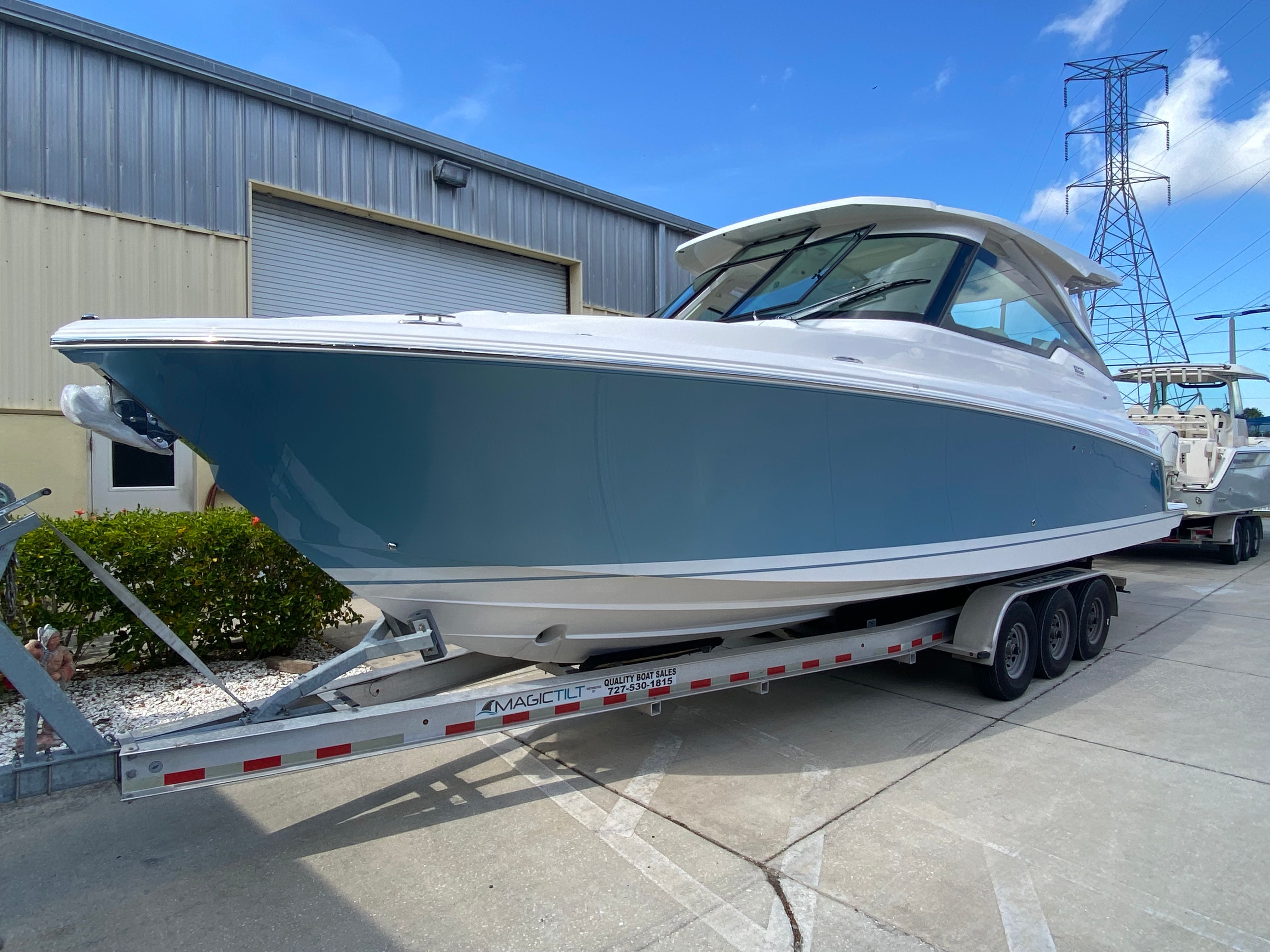 2026 Tiara Yachts 34 LX