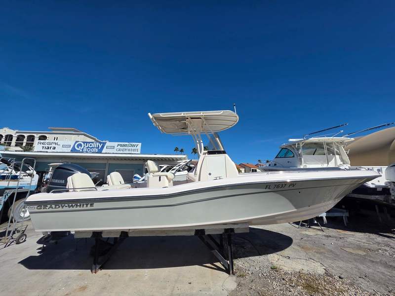 2014 Grady-White Coastal Explorer 251