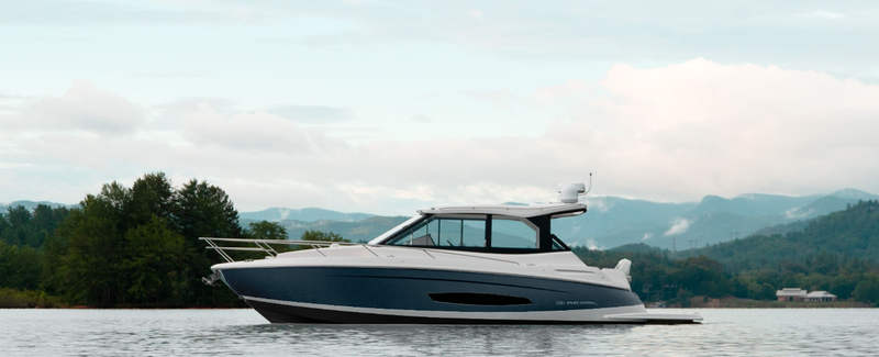 2026 Regal 36 Grande Coupe